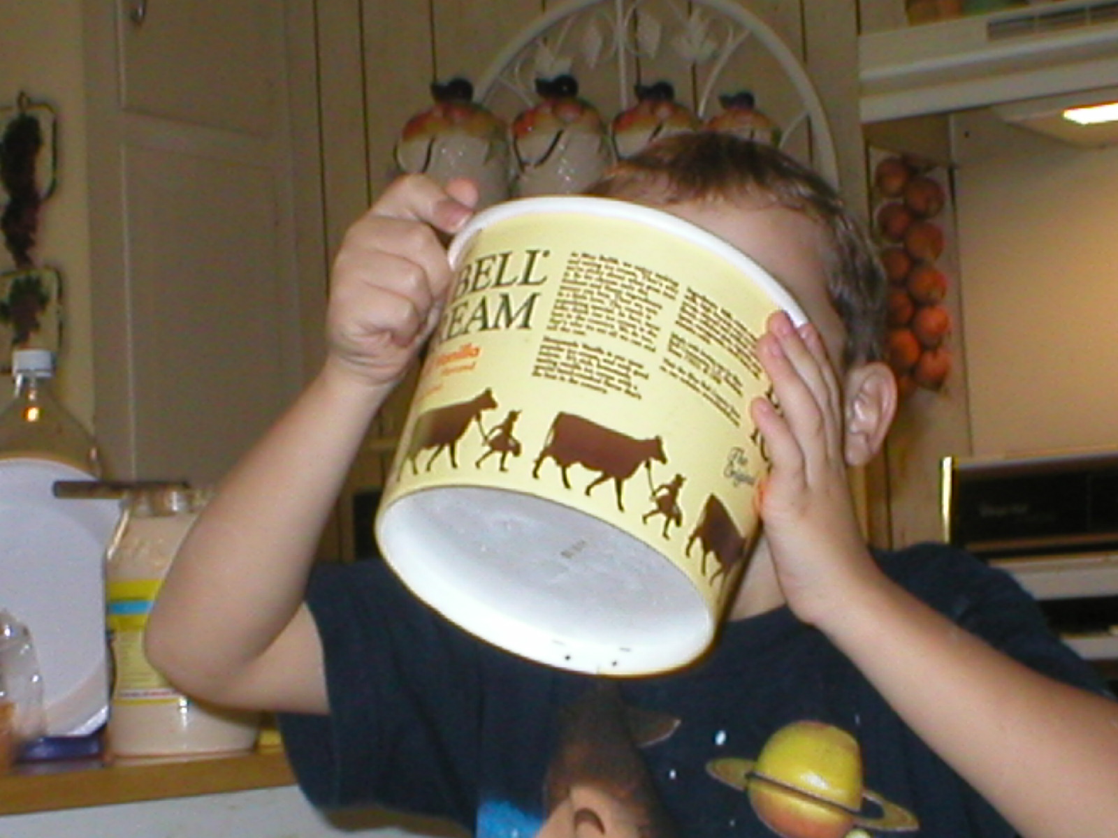 This would have SO been me... if my parents didn't eat the ice cream without me. (But it's fine. I'm not bitter.) 